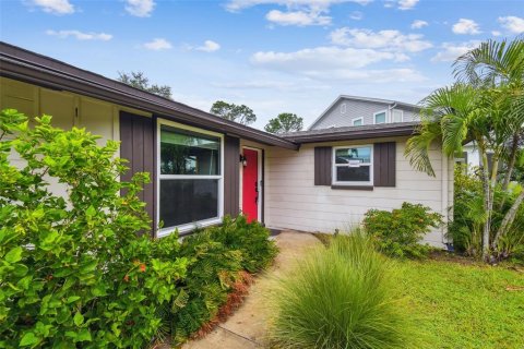 Casa en venta en Seminole, Florida, 3 dormitorios, 125.6 m2 № 1918283 - foto 5