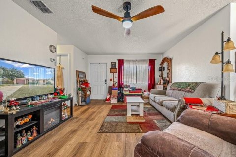 House in Ocala, Florida 2 bedrooms, 83.98 sq.m. № 2227650 - photo 6