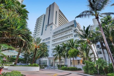 Copropriété à vendre à Miami Beach, Floride: 1 chambre, 89 m2 № 2154841 - photo 25