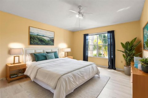 Casa en venta en Tampa, Florida, 4 dormitorios, 219.44 m2 № 1666020 - foto 29