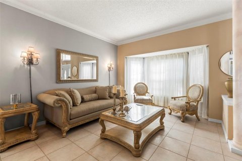 Casa en venta en Tampa, Florida, 4 dormitorios, 219.44 m2 № 1666020 - foto 10
