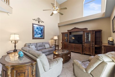 Купить виллу или дом в Тампа, Флорида 8 комнат, 219.44м2, № 1666020 - фото 24