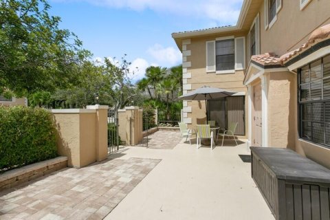 Adosado en alquiler en Palm Beach Gardens, Florida, 3 dormitorios, 142.33 m2 № 1168947 - foto 1