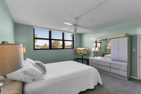 Condominio en venta en Deerfield Beach, Florida, 2 dormitorios, 97.55 m2 № 2001023 - foto 21