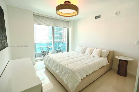 Condo in Miami, Florida, 2 bedrooms  № 1888722 - photo 27