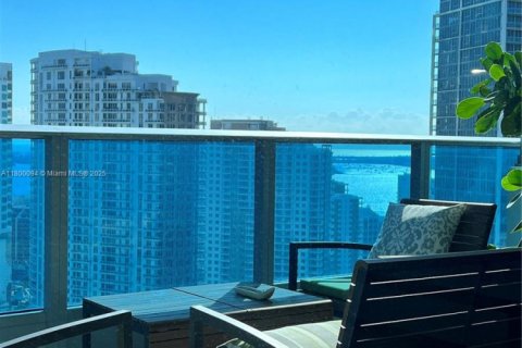 Condo in Miami, Florida, 2 bedrooms  № 1888722 - photo 7