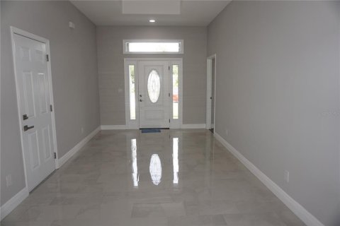 Villa ou maison à vendre à Largo, Floride: 4 chambres, 179.3 m2 № 2277285 - photo 8