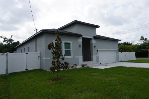 Villa ou maison à vendre à Largo, Floride: 4 chambres, 179.3 m2 № 2277285 - photo 19