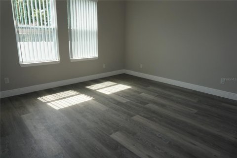 Villa ou maison à vendre à Largo, Floride: 4 chambres, 179.3 m2 № 2277285 - photo 9