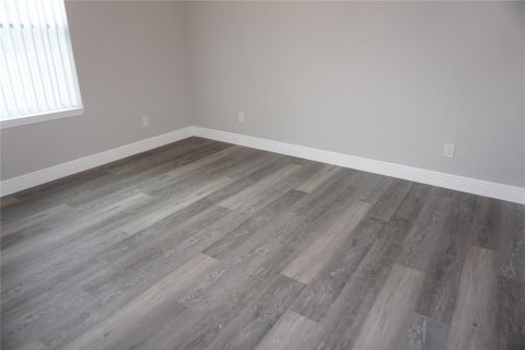 Villa ou maison à vendre à Largo, Floride: 4 chambres, 179.3 m2 № 2277285 - photo 12