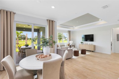 House in Orlando, Florida 4 bedrooms, 171.87 sq.m. № 2210310 - photo 8