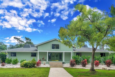 House in Sarasota, Florida 5 bedrooms, 700.85 sq.m. № 1364514 - photo 3