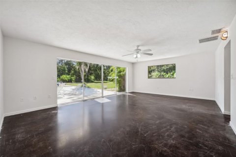 House in Sarasota, Florida 5 bedrooms, 700.85 sq.m. № 1364514 - photo 17