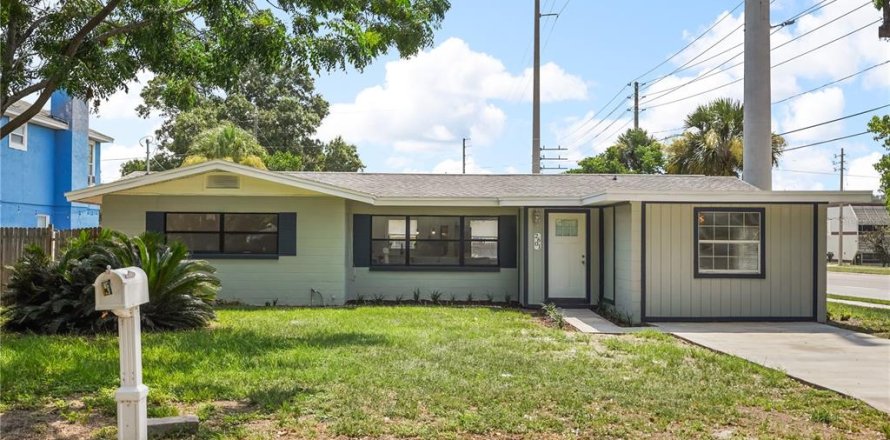 Villa ou maison à Orlando, Floride 4 chambres, 146.04 m2 № 2267136