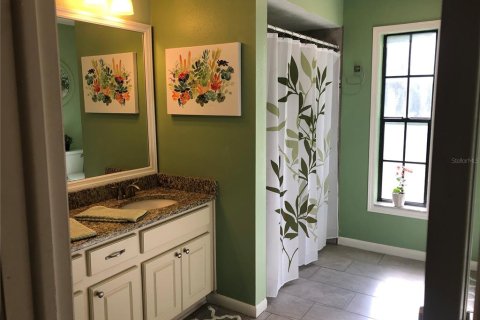 Casa en venta en Brandon, Florida, 4 dormitorios, 255.67 m2 № 1899369 - foto 12