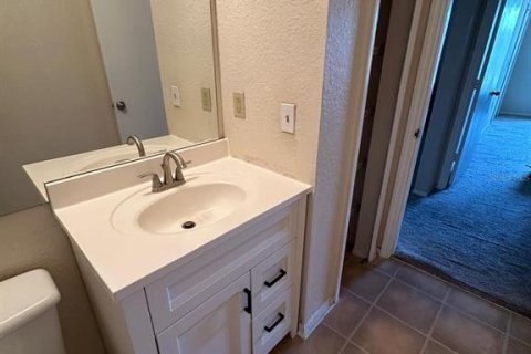 Condominio en alquiler en Lake Mary, Florida, 2 dormitorios, 115.38 m2 № 1908435 - foto 15