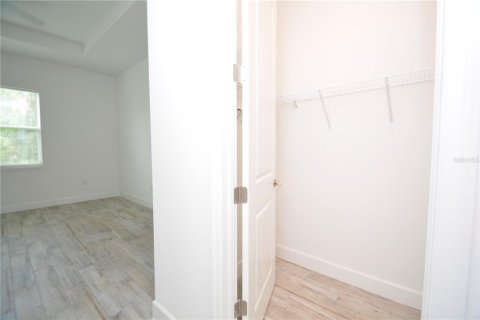 Villa ou maison à louer à North Port, Floride: 3 chambres, 168.43 m2 № 1900739 - photo 10