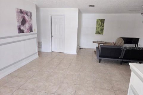 Condominio en alquiler en Casselberry, Florida, 2 dormitorios, 118.08 m2 № 1670829 - foto 7