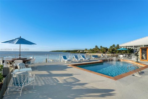 Villa ou maison à vendre à Coral Gables, Floride: 5 chambres, 368.64 m2 № 2154818 - photo 16