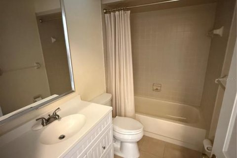 House in Zephyrhills, Florida 2 bedrooms, 106.65 sq.m. № 1894383 - photo 20