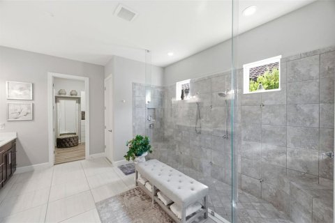 Casa en venta en Tampa, Florida, 4 dormitorios, 289.58 m2 № 2237832 - foto 24