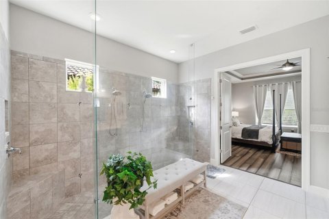 Casa en venta en Tampa, Florida, 4 dormitorios, 289.58 m2 № 2237832 - foto 25