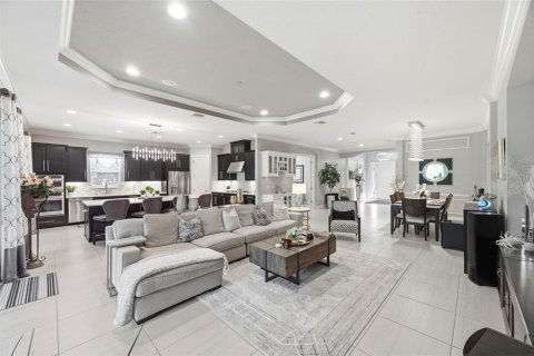Casa en venta en Tampa, Florida, 4 dormitorios, 289.58 m2 № 2237832 - foto 13