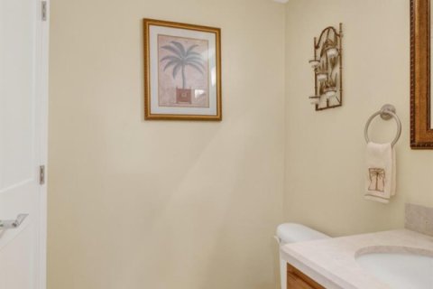 Condominio en venta en Lauderdale-by-the-Sea, Florida, 1 dormitorio, 82.68 m2 № 2179359 - foto 10