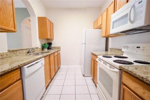 Condominio en venta en Kissimmee, Florida, 3 dormitorios, 130.99 m2 № 1513169 - foto 6