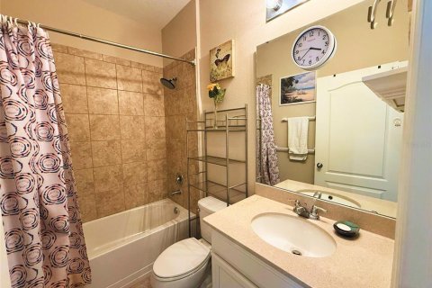 House in Saint Cloud, Florida 3 bedrooms, 155.8 sq.m. № 1757717 - photo 10