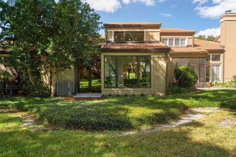 Condo in Maitland, Florida, 2 bedrooms № 2201287 - photo 30
