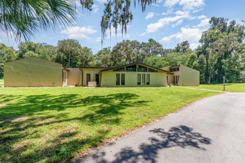 House in Ocala, Florida 5 bedrooms, 453.27 sq.m. № 1879535 - photo 2