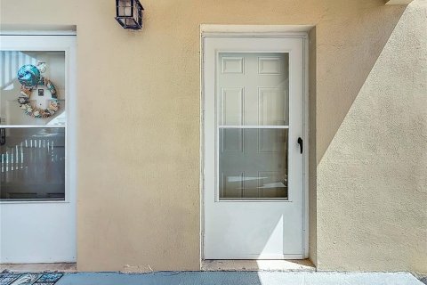 Condominio en venta en Treasure Island, Florida, 1 dormitorio, 62.24 m2 № 2198002 - foto 18