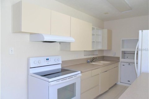 Villa ou maison à vendre à Port Charlotte, Floride: 3 chambres, 192.03 m2 № 2210420 - photo 7