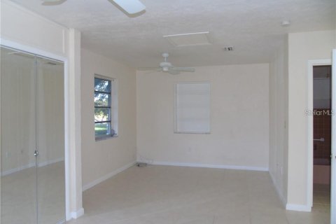 Villa ou maison à vendre à Port Charlotte, Floride: 3 chambres, 192.03 m2 № 2210420 - photo 27