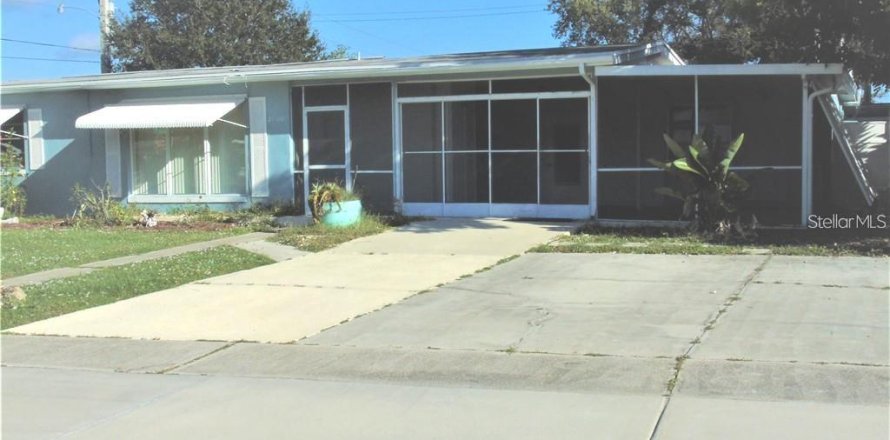 Villa ou maison à Port Charlotte, Floride 3 chambres, 192.03 m2 № 2210420