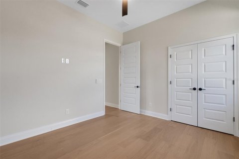 House in Lakeland, Florida 4 bedrooms, 243.68 sq.m. № 1680963 - photo 24