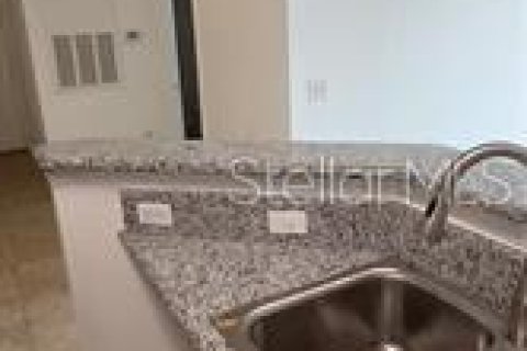 Condominio en alquiler en Tampa, Florida, 1 dormitorio, 68 m2 № 1796071 - foto 14