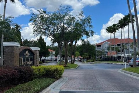 Condominio en alquiler en Tampa, Florida, 1 dormitorio, 68 m2 № 1796071 - foto 5