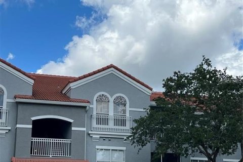 Condominio en alquiler en Tampa, Florida, 1 dormitorio, 68 m2 № 1796071 - foto 3