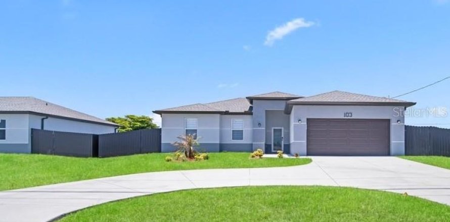 Villa ou maison à Cape Coral, Floride 3 chambres, 126.16 m2 № 2204523