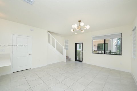 Townhouse in URBANA in Doral, Florida 3 bedrooms, 173.36 sq.m. № 1889354 - photo 25