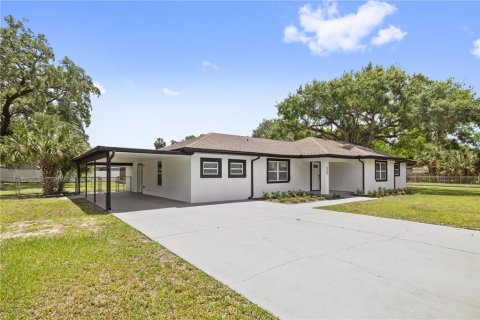 Casa en Tampa, Florida 4 dormitorios, 182.83 m2 № 2302333