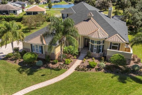 House in Lakeland, Florida 6 bedrooms, 482.44 sq.m. № 2419308 - photo 2