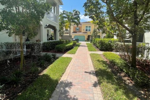 Touwnhouse à louer à Sunrise, Floride: 3 chambres, 144.09 m2 № 1895573 - photo 5