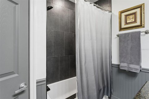 Купить виллу или дом в Тампа, Флорида 8 комнат, 160.91м2, № 2216915 - фото 21