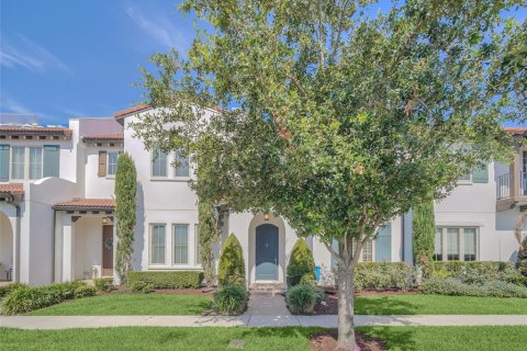 Touwnhouse à LAKESHORE à Winter Garden, Floride 4 chambres, 239.78 m2 № 2147985