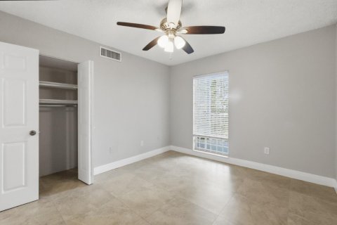 Copropriété à louer à Pembroke Pines, Floride: 2 chambres, 102.19 m2 № 2181326 - photo 27