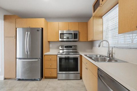 Copropriété à louer à Pembroke Pines, Floride: 2 chambres, 102.19 m2 № 2181326 - photo 12