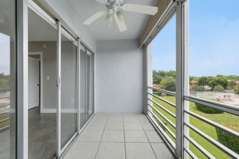Copropriété à louer à Pembroke Pines, Floride: 2 chambres, 102.19 m2 № 2181326 - photo 28